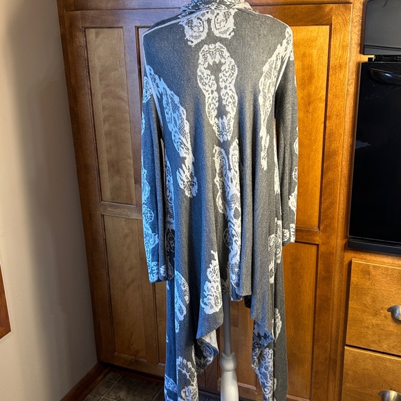 Neiman Marcus Gray Lace Waterfall Open Front Duster Sweater Cardigan Sz XL - Picture 5 of 13